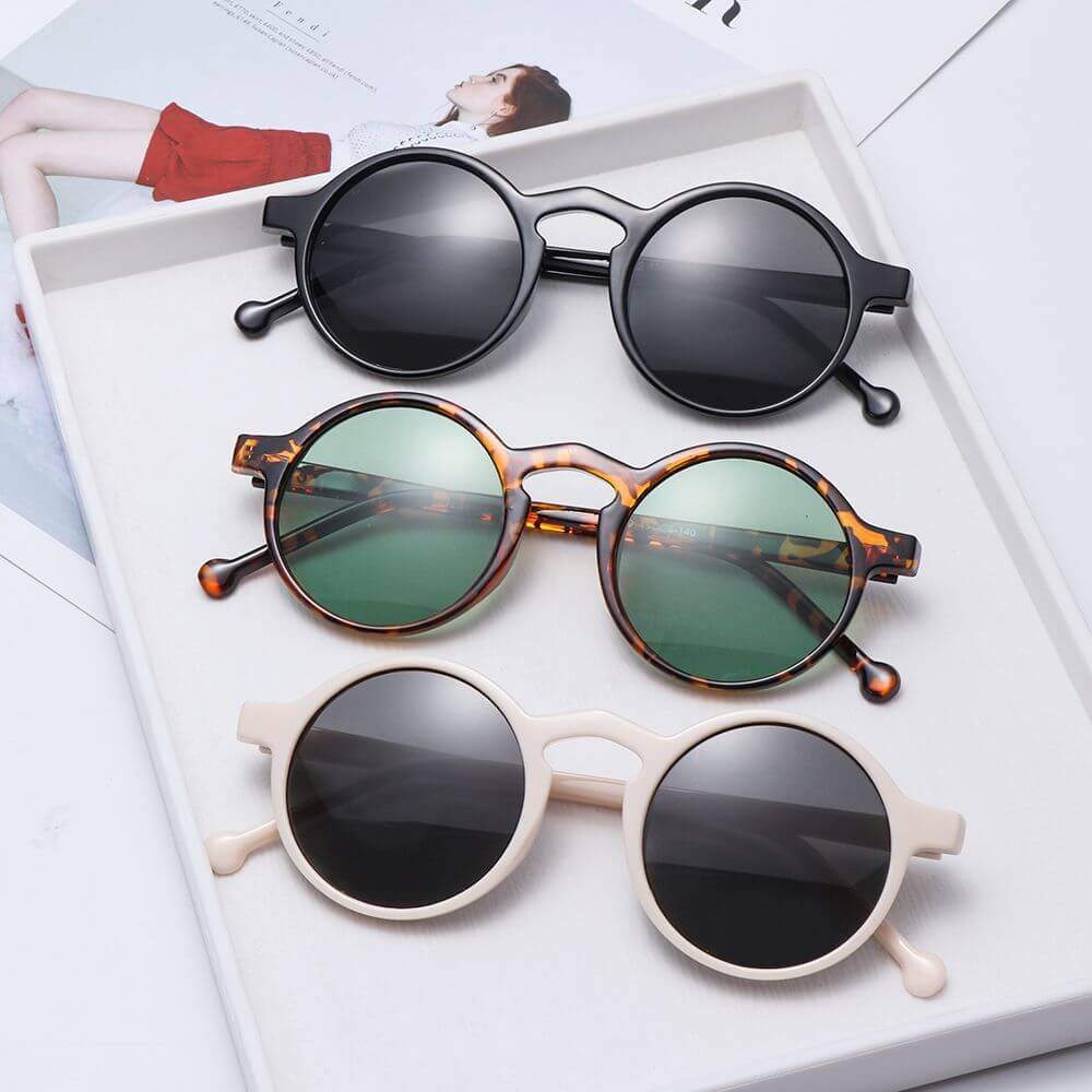 Marlowe Shades UV protection sunglasses for men, featuring polarized lenses and a lightweight design for modern style and eye safety.