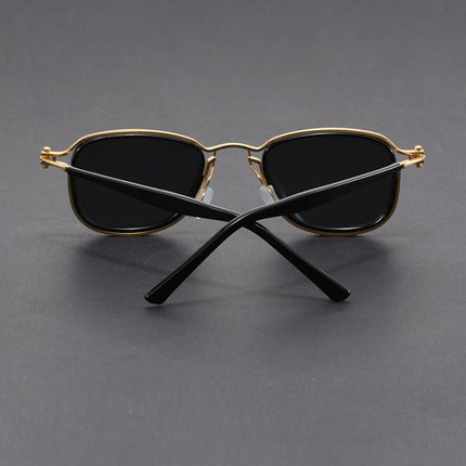 Montaire Shades