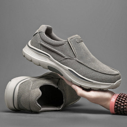 Slip-on canvas shoes 