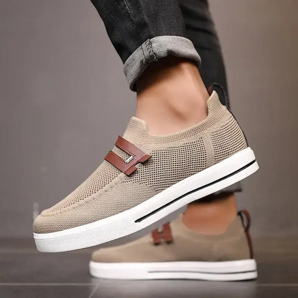 Aero Sneakers: men's casual sneakers with a breathable mesh upper, perfect for stylish, comfortable everyday wear and travel.