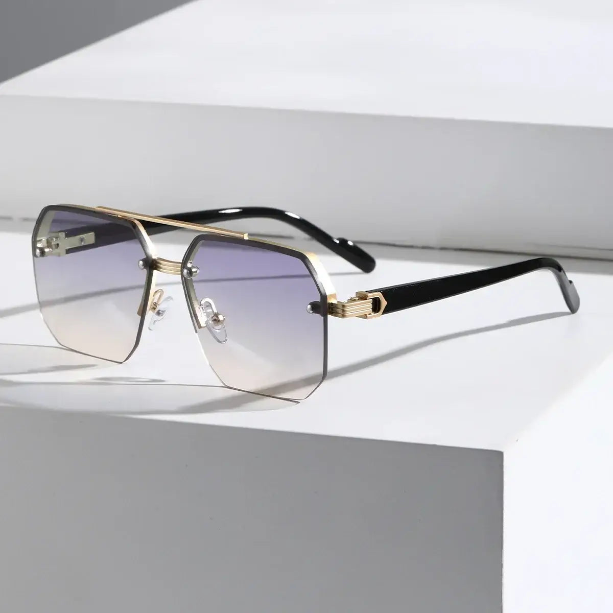 Avant Shades UV protection sunglasses for men, featuring polarized lenses, premium alloy frame, perfect for driving and outdoor activities.
