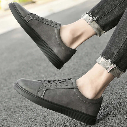 Stylish Callide™ Leather Sneaker for men, crafted for comfort and everyday wear. Lightweight, breathable, perfect for casual outfits and travel.