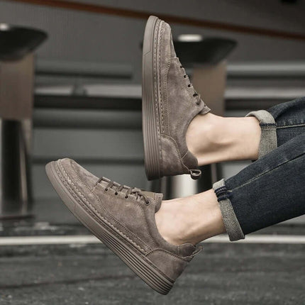Huxley Suede Sneakers - Casual sneakers for men, combining style and comfort for everyday wear, travel, and casual outfits.