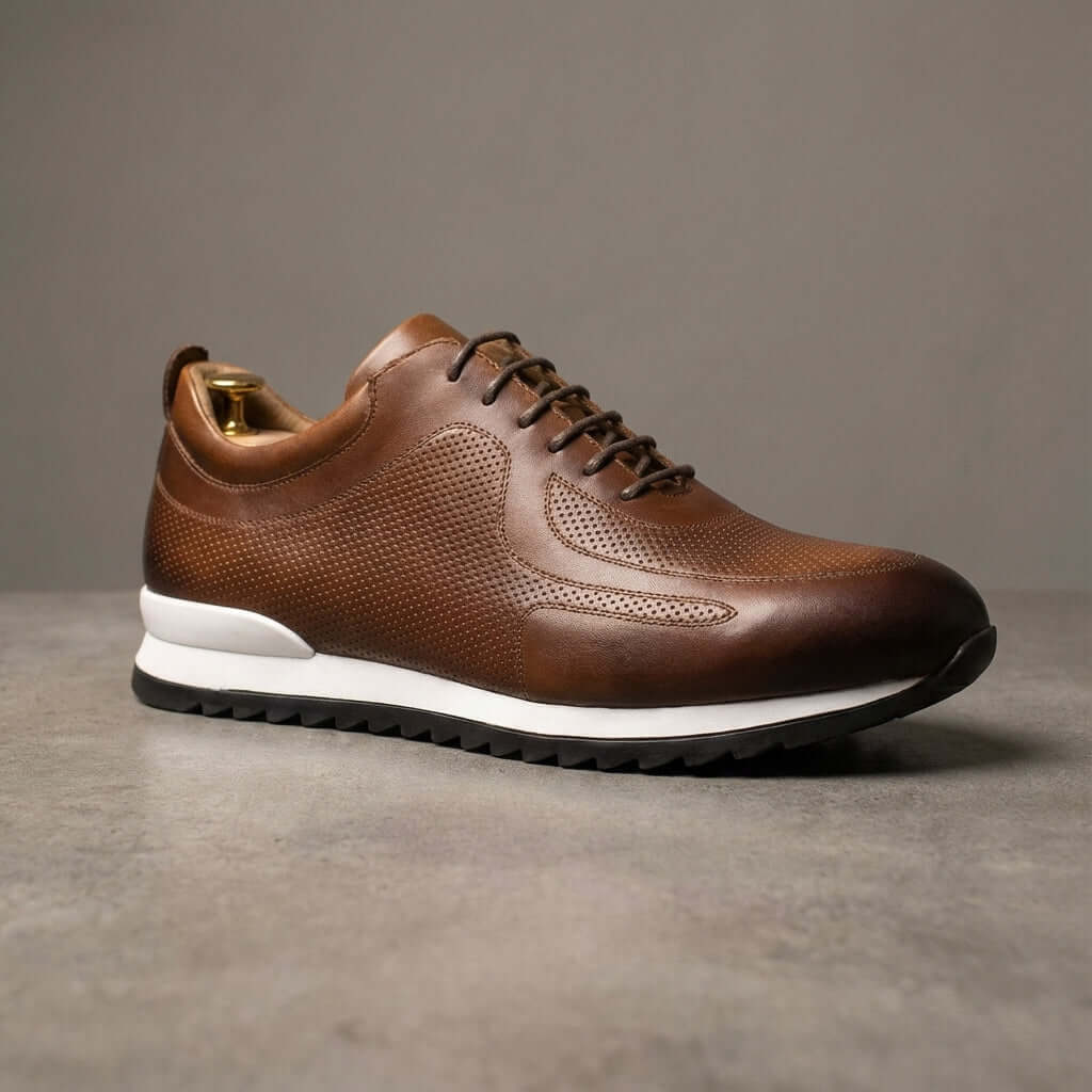 Lucano Leather Sneakers - men's casual sneakers with Italian leather, orthopedic insole for everyday comfort and modern style.