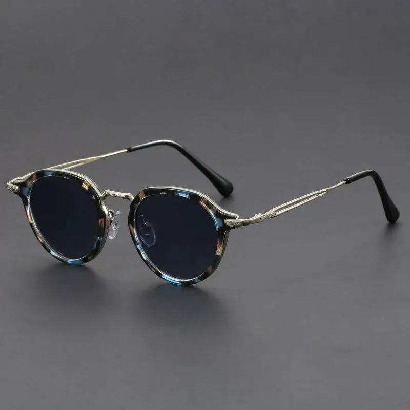 Luciano Shades UV protection sunglasses, men's polarized sunglasses for stylish driving, travel, and outdoor activities, lightweight comfort.