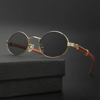 Monarch Shades UV protection sunglasses offer stylish, polarized lenses. Ideal for men's everyday use, driving, travel, and outdoor activities.