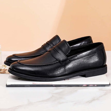 Regente Cowhide Leather Loafers - premium men's slip-on leather shoes, featuring sophisticated style and comfort for formal occasions.