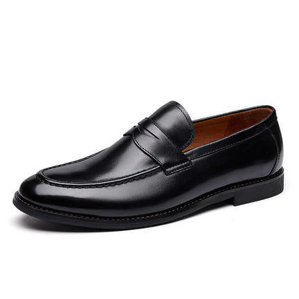Regente Cowhide Leather Loafers in black, showcasing premium craftsmanship and sleek formal style, perfect luxury loafers for discerning men.
