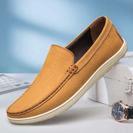 Salerno Leather Loafers for men in premium leather, showcasing slip-on comfort and formal elegance with a lightweight rubber sole.