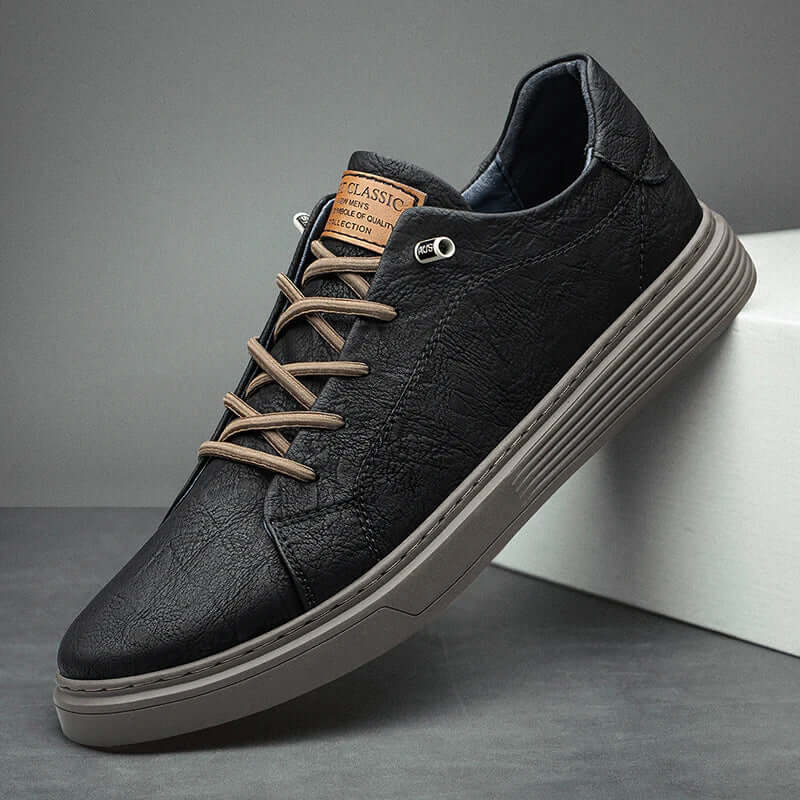 Tivano Leather Sneakers - comfortable everyday sneakers for men. Genuine Italian leather, ideal for walking, travel, casual outfits.