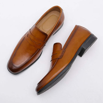 Tuscano Leather Loafers in brown, showcasing exquisite craftsmanship and refined style for the modern gentleman. Premium leather slip-on formal shoes for men.