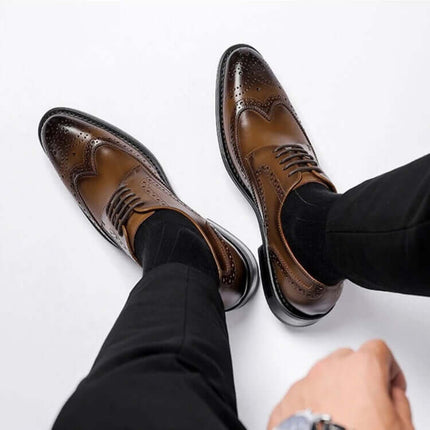 Vicenza Dress Shoes in genuine leather with wingtip brogue detailing and glossy finish, featuring orthopedic cushioned insoles.